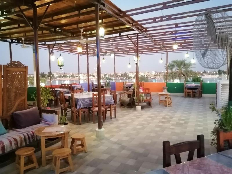 Nile Valley Hotel ลักซอร์ ภายนอก รูปภาพ