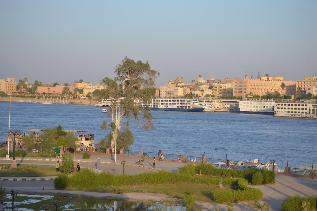 Nile Valley Hotel ลักซอร์ ภายนอก รูปภาพ
