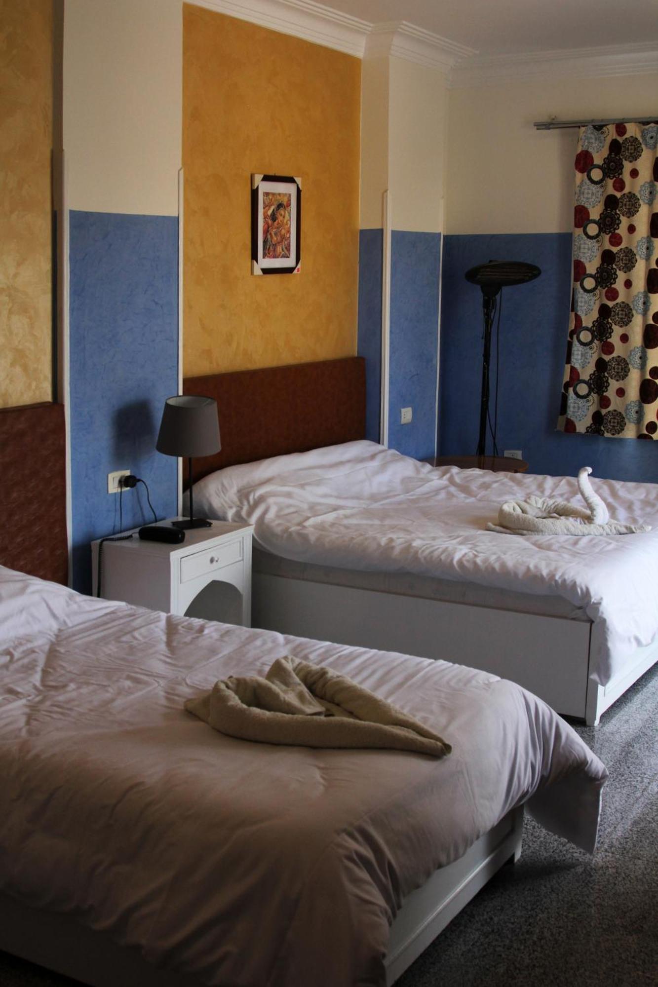 Nile Valley Hotel ลักซอร์ ภายนอก รูปภาพ