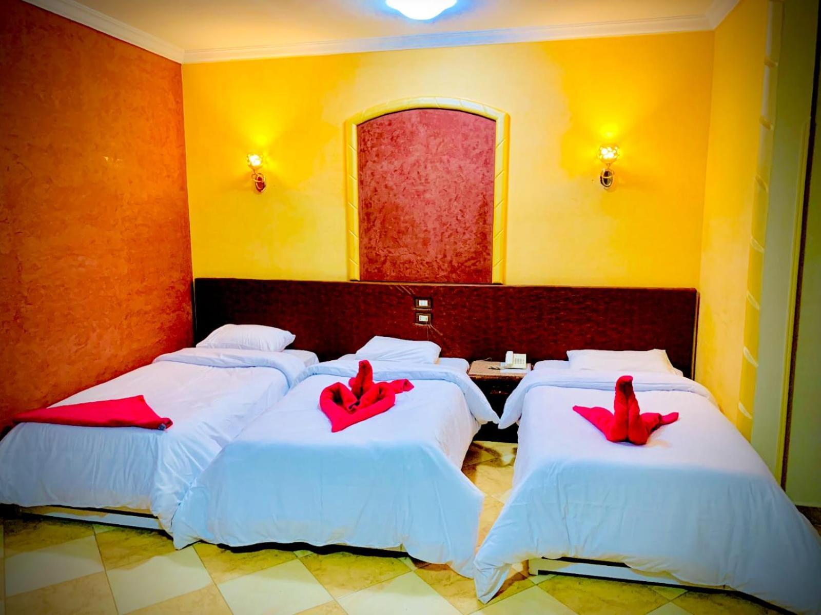 Nile Valley Hotel ลักซอร์ ภายนอก รูปภาพ