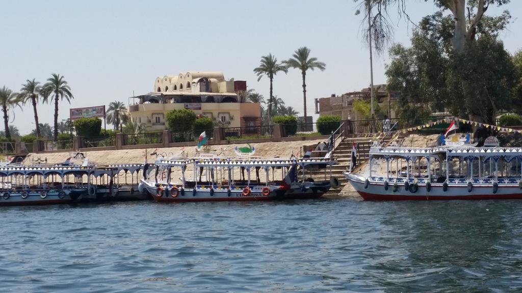 Nile Valley Hotel ลักซอร์ ภายนอก รูปภาพ