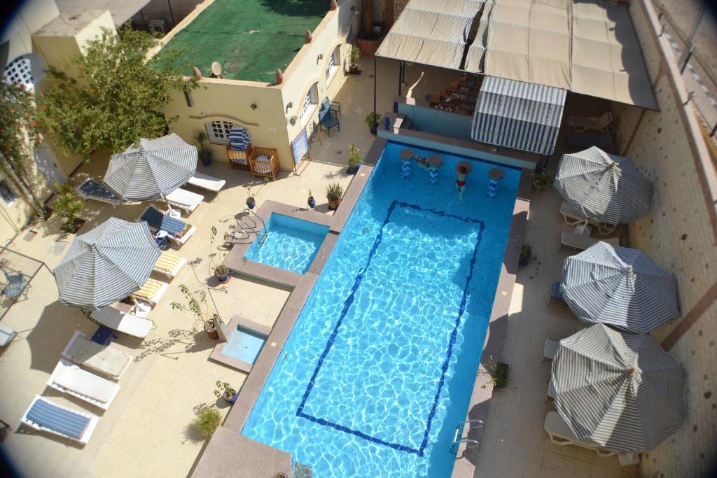 Nile Valley Hotel ลักซอร์ ภายนอก รูปภาพ